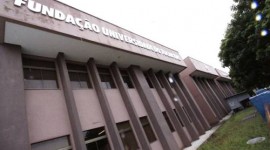 Governo do Estado determina estudo para viabilizar cursos de Medicina, Farmácia e Enfermagem em Araguatins