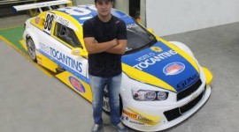 Com 18 anos, Tocantinense Felipe Fraga assina com Vogel e vira o “caçula” da Stock Car