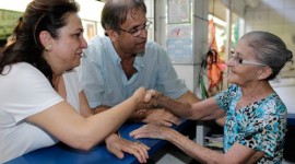 Com profissionais da saúde de Araguaína, senadora Kátia Abreu escuta críticas sobre a atual gestão estadual e apresenta alternativas para tirar o setor do fundo do poço