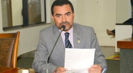 Wanderlei Barbosa denuncia precariedade no tratamento de pessoas com câncer e pede retorno da radioterapia no Tocantins