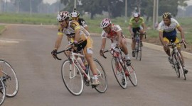 Volta Ciclística reúne dezenas de atletas em Araguaína