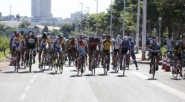 Prova de ciclismo reúne mais de 40 atletas em Araguaína