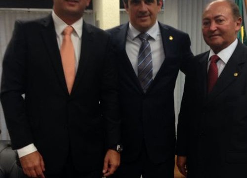 Lázaro Botelho e Roberto Pires se reúnem com presidente nacional do PP e traçam metas para as eleições de 2014