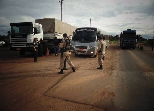 Em Araguaína, as Polícias Militar, Civil e Rodoviária Federal se juntam para realizar a Operação Interior Mais Seguro