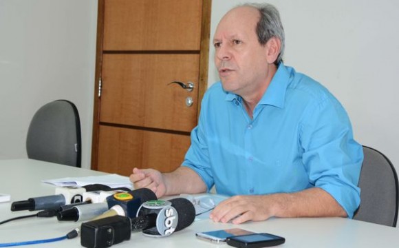 Prefeito sanciona Leis que beneficiam servidores públicos de Araguaína