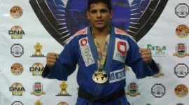 Atleta araguainense vence novamente campeonato mundial de Jiu-jitsu