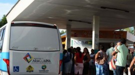 Em Araguaína, Cooperlota orienta passageiros sobre gratuidade e desconto na tarifa do transporte público