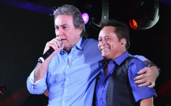 Cantor Leonardo encanta público em show realizado em Araguaína