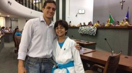 Judoca autista é homenageado em sessão solene na Assembleia Legislativa do Tocantins