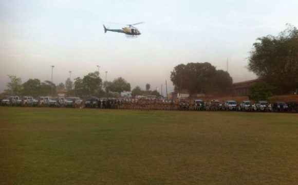 Equipe do CIOPAER realiza patrulhamento aéreo em Araguaína durante operações policiais