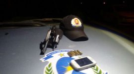 PM prende quatro e apreende duas armas de fogo em Araguaína