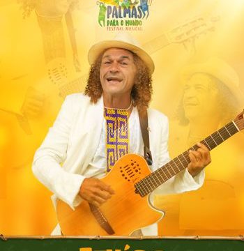 Genésio Tocantins faz show inédito em Palmas revelando fase intimista