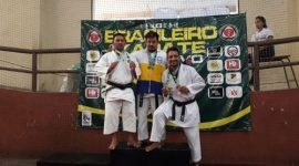 Professores caratecas são medalhistas em competição nacional