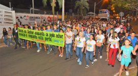 Mais de 20 mil pessoas participam da Marcha pra Jesus em Araguaína