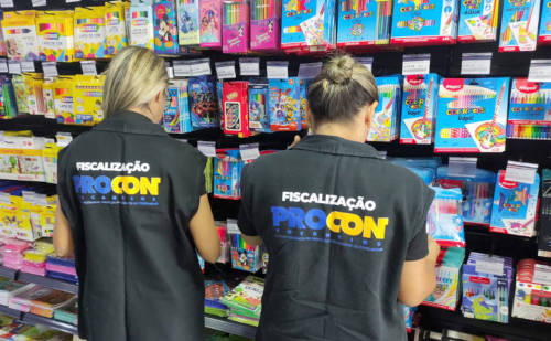 Procon Tocantins encontra variação de até 300% em materiais escolares em Araguaína