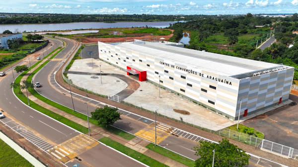 Ingressos gratuitos para o show de Zeca Baleiro estão disponíveis online